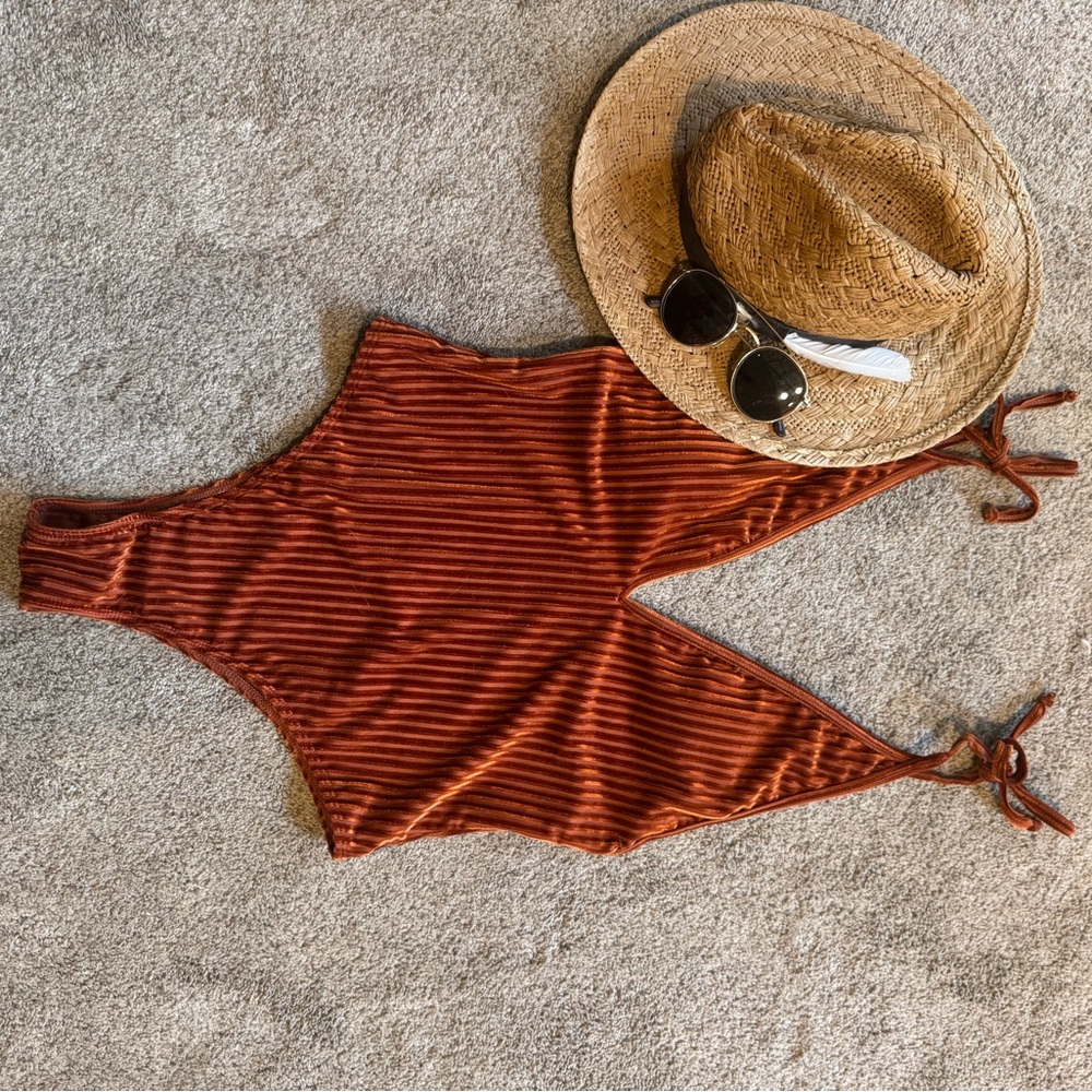 Striped Rust Colored Ribbed Swimsuit. Size Medium.